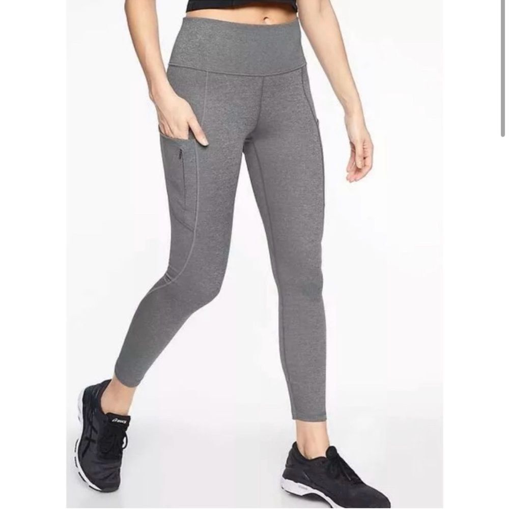 ATHLETA- All In Leggings Gray 7/8 Length w/2 Side & 1 Zip Pocket- Size X Small
